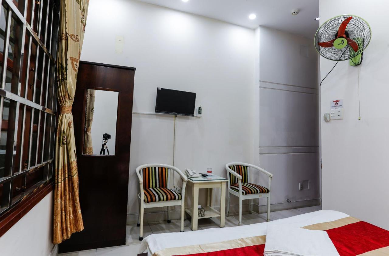 Oyo 395 Anh Quoc Hotel Ho Chi Minh City Exterior photo